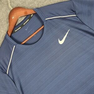 Nike Running Dri-FIT Mens Large Blue Striped Short Sleeve Performance Shirt